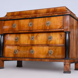 Commode en noyer Biedermeier Tchéquie années 1820