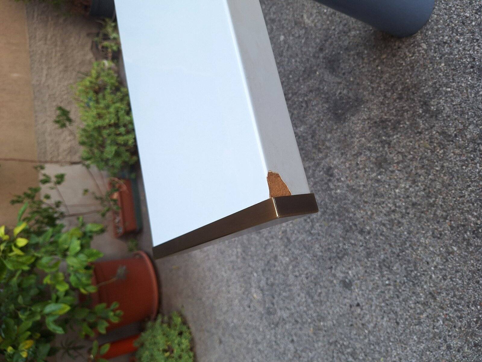 Console in White Lacquer with Cylindrical Plastic Legs by Tresoldi Salvati, 1980s