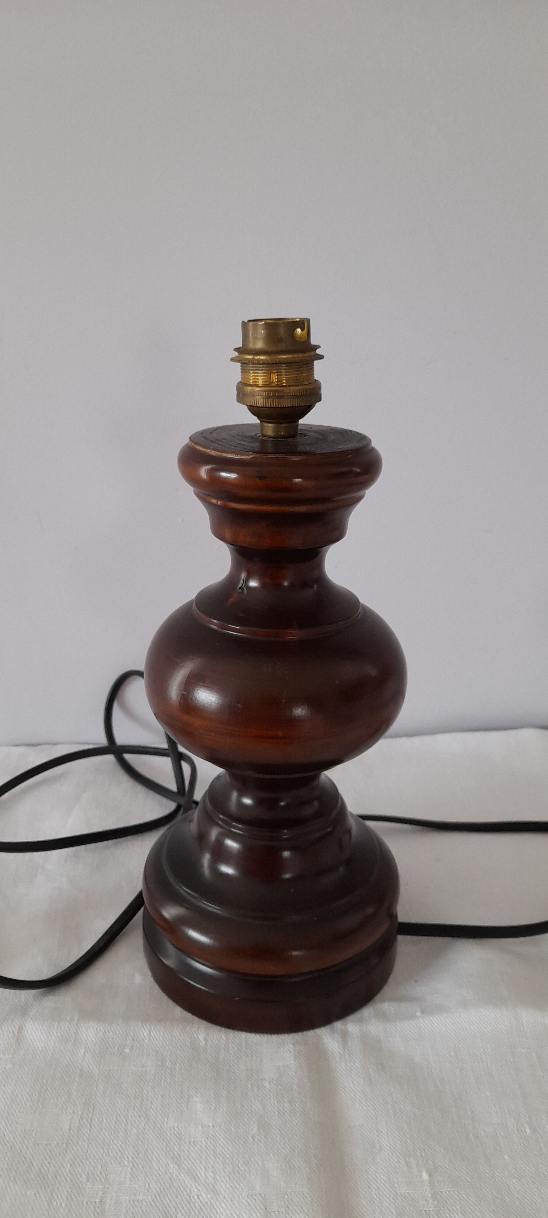 Wooden lamp foot turns