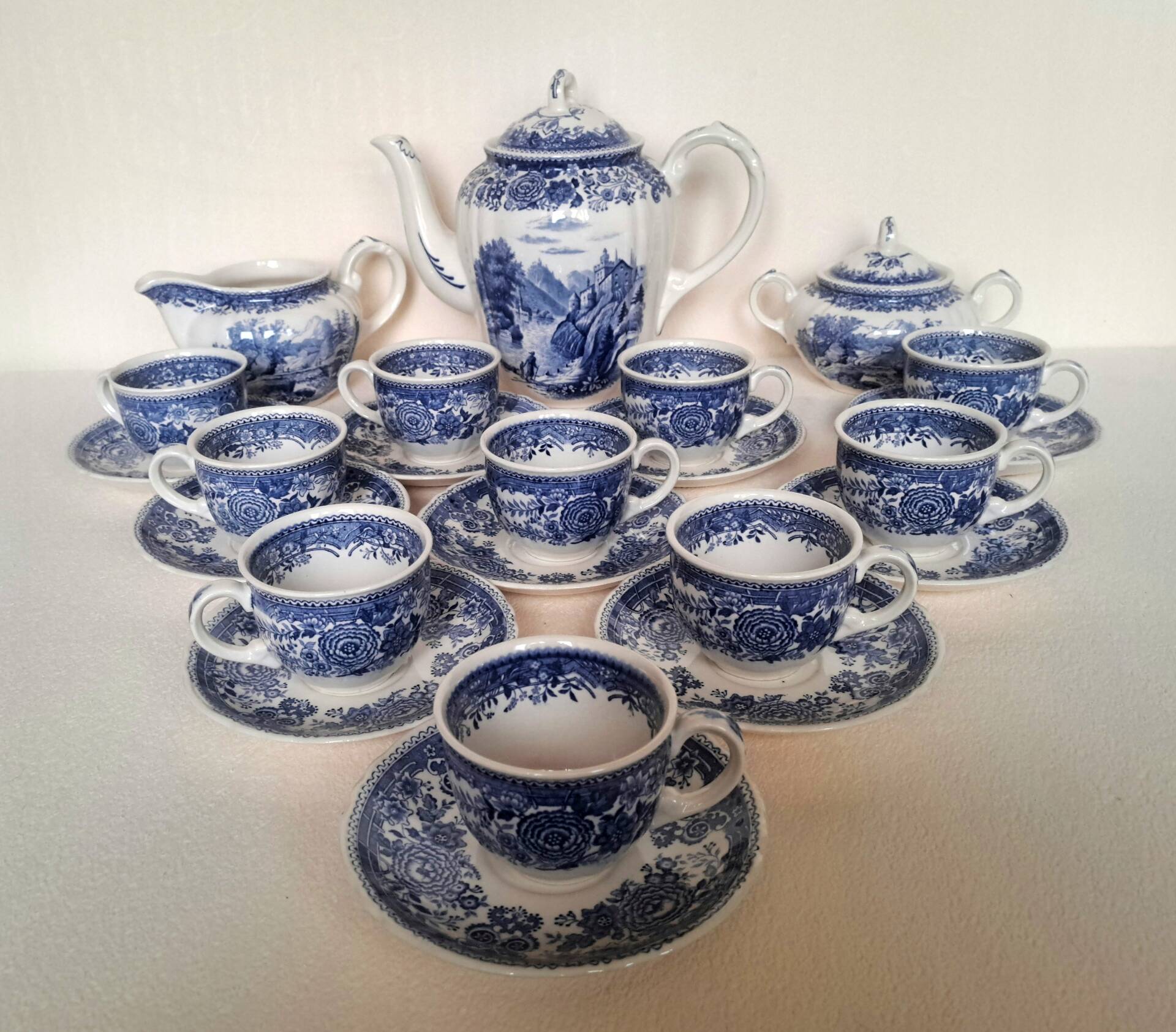 Coffee service Villeroy and Boch model Burgenland