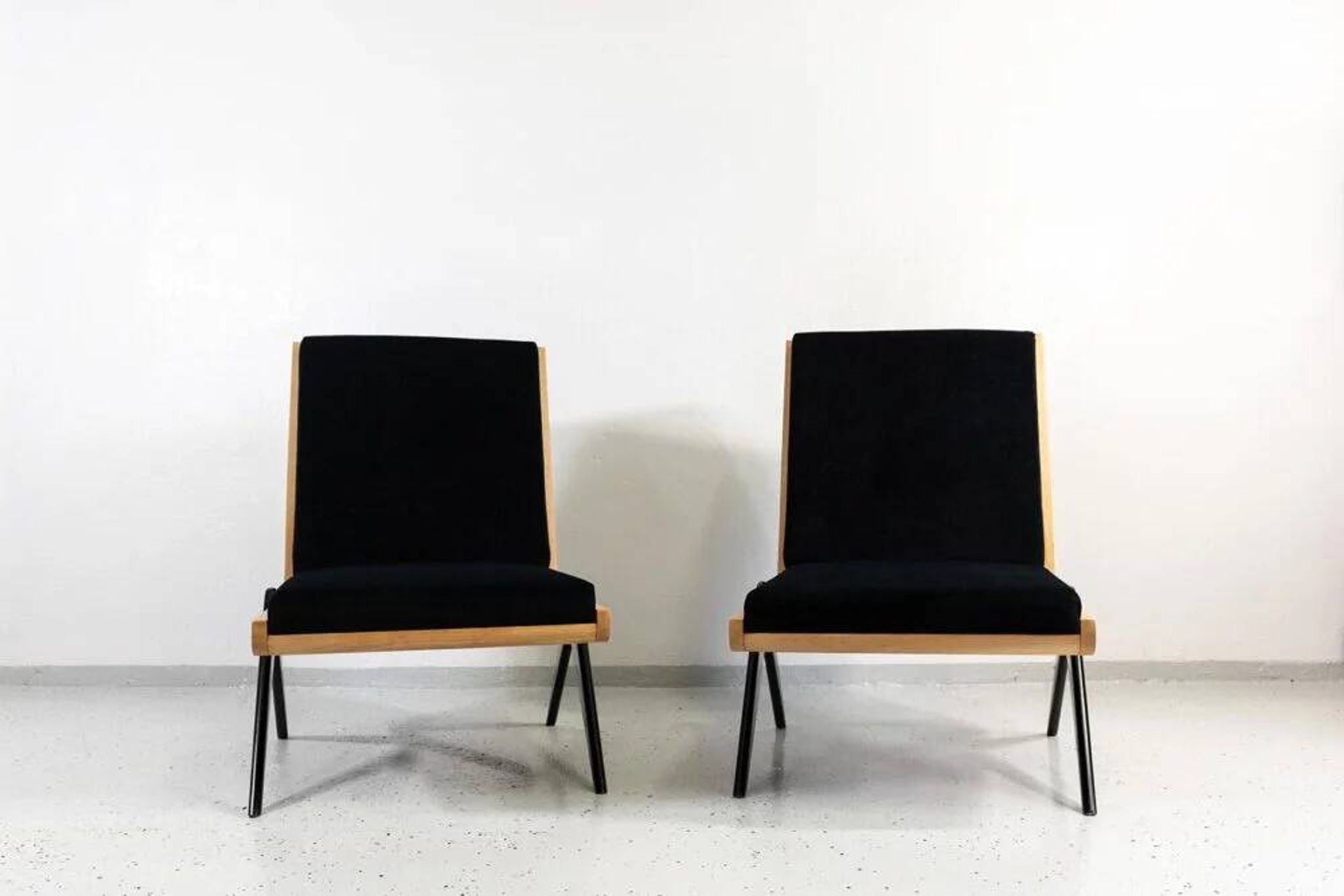 Modernist Chairs, Type 1312 By Slupskie Furniture Factory, Poland, 1960s