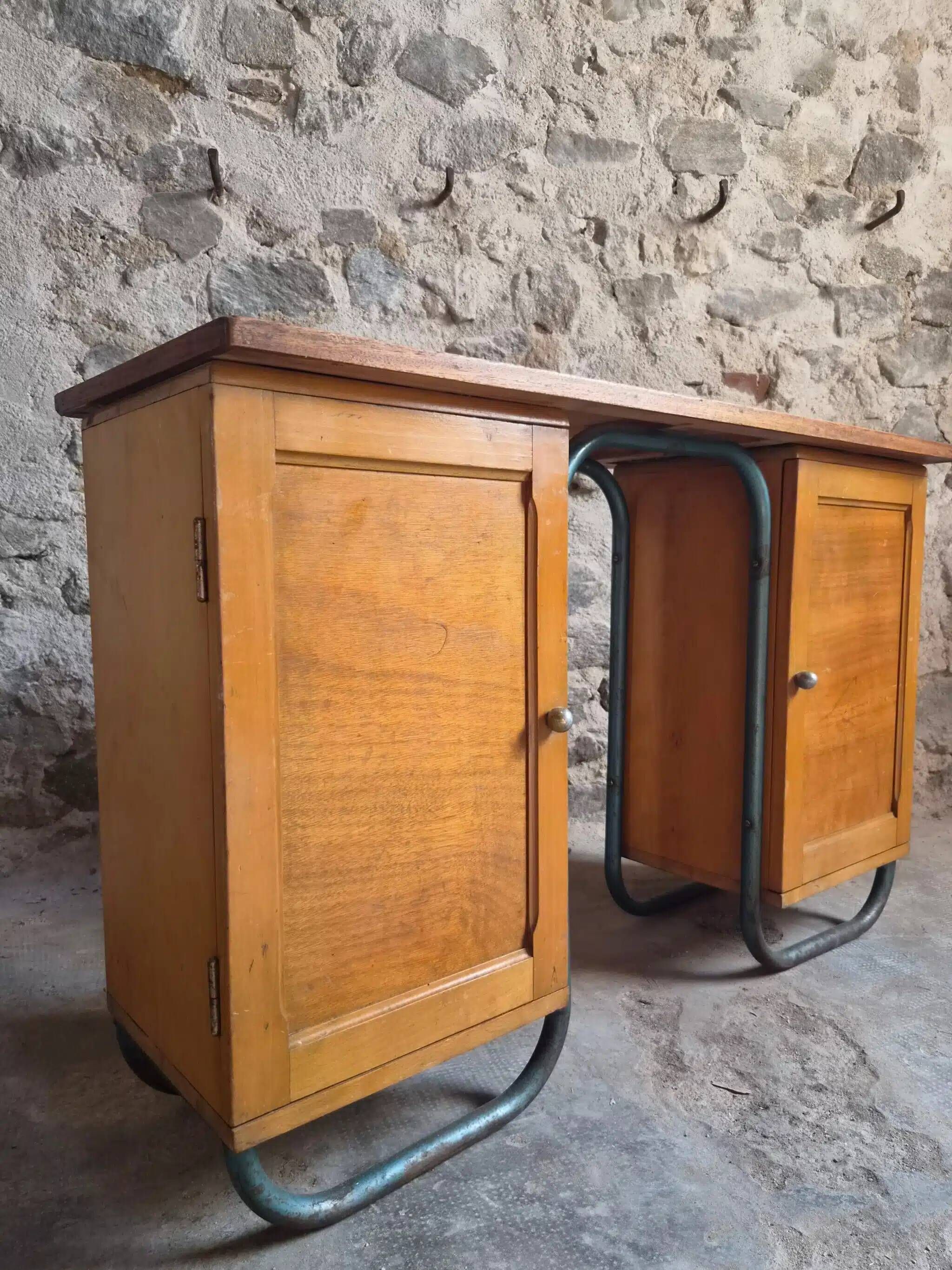Bureau d'écriture moderniste français en hêtre et acier tubulaire, années 1930