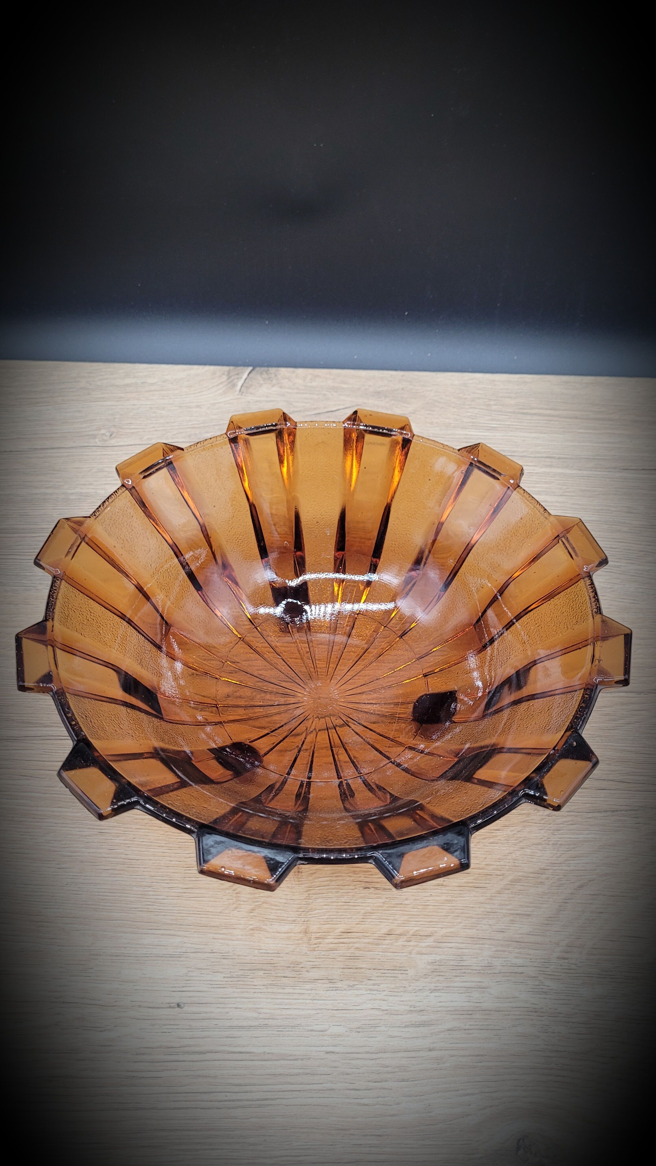 12-point molded glass bowl