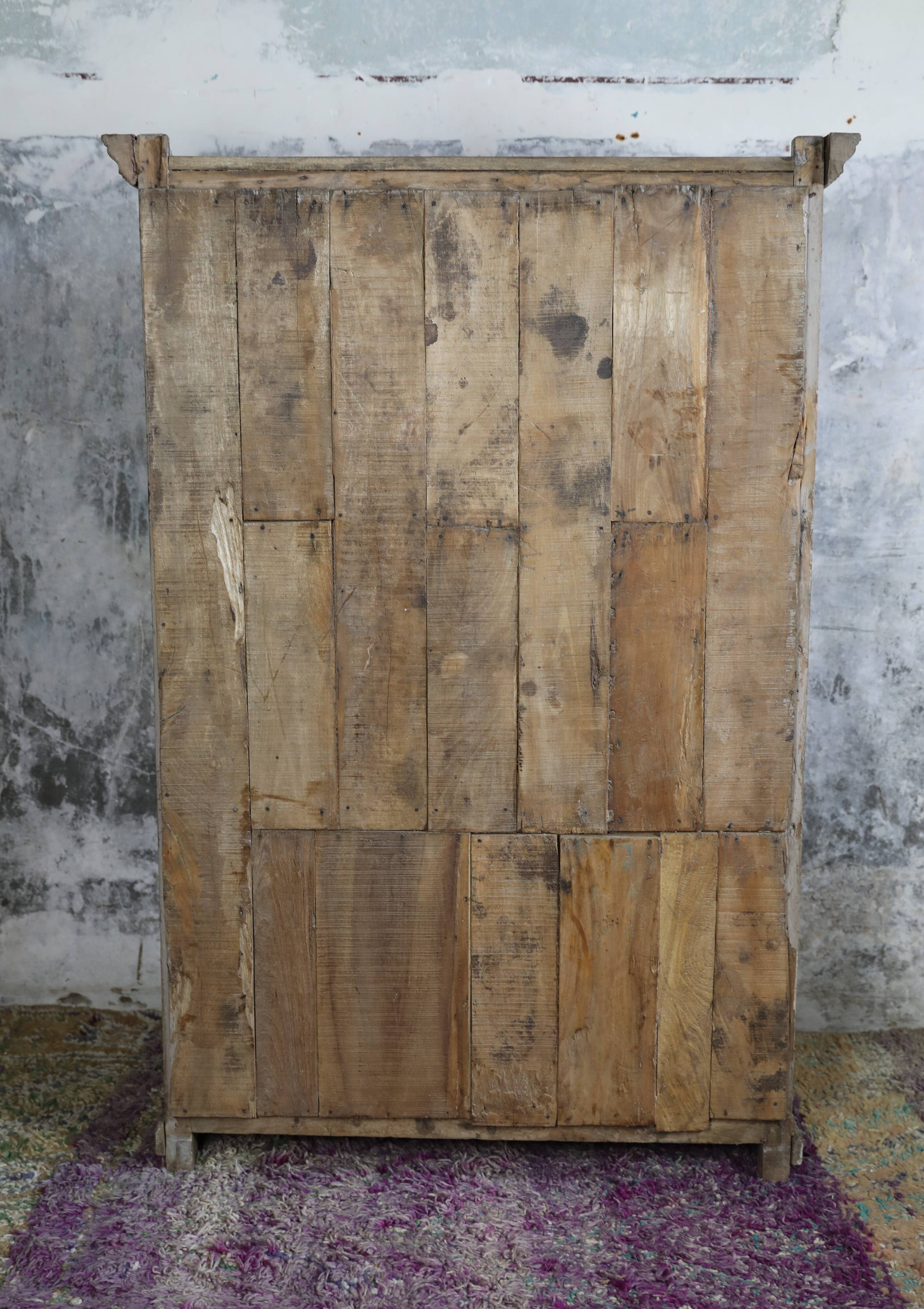 Indian wardrobe 2 doors in bleached wood