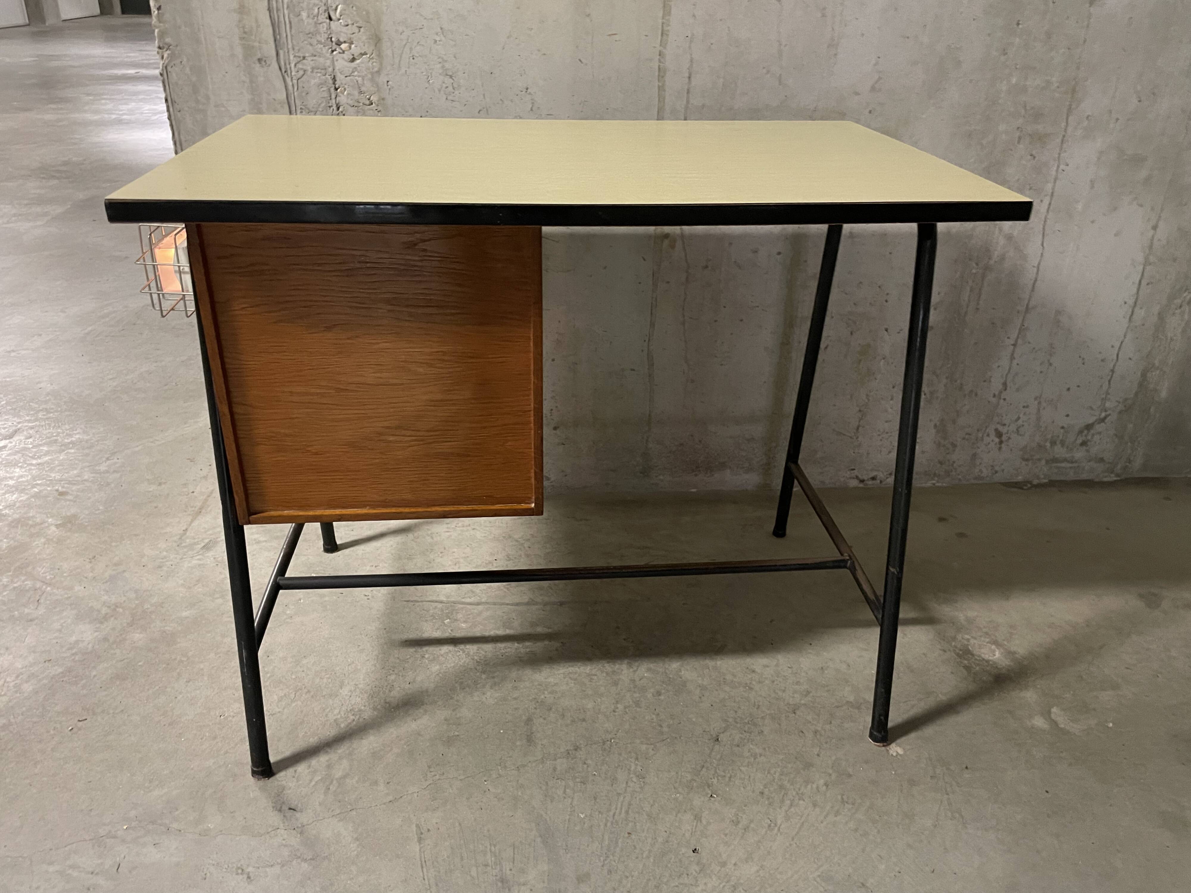 Pierre Guariche Office