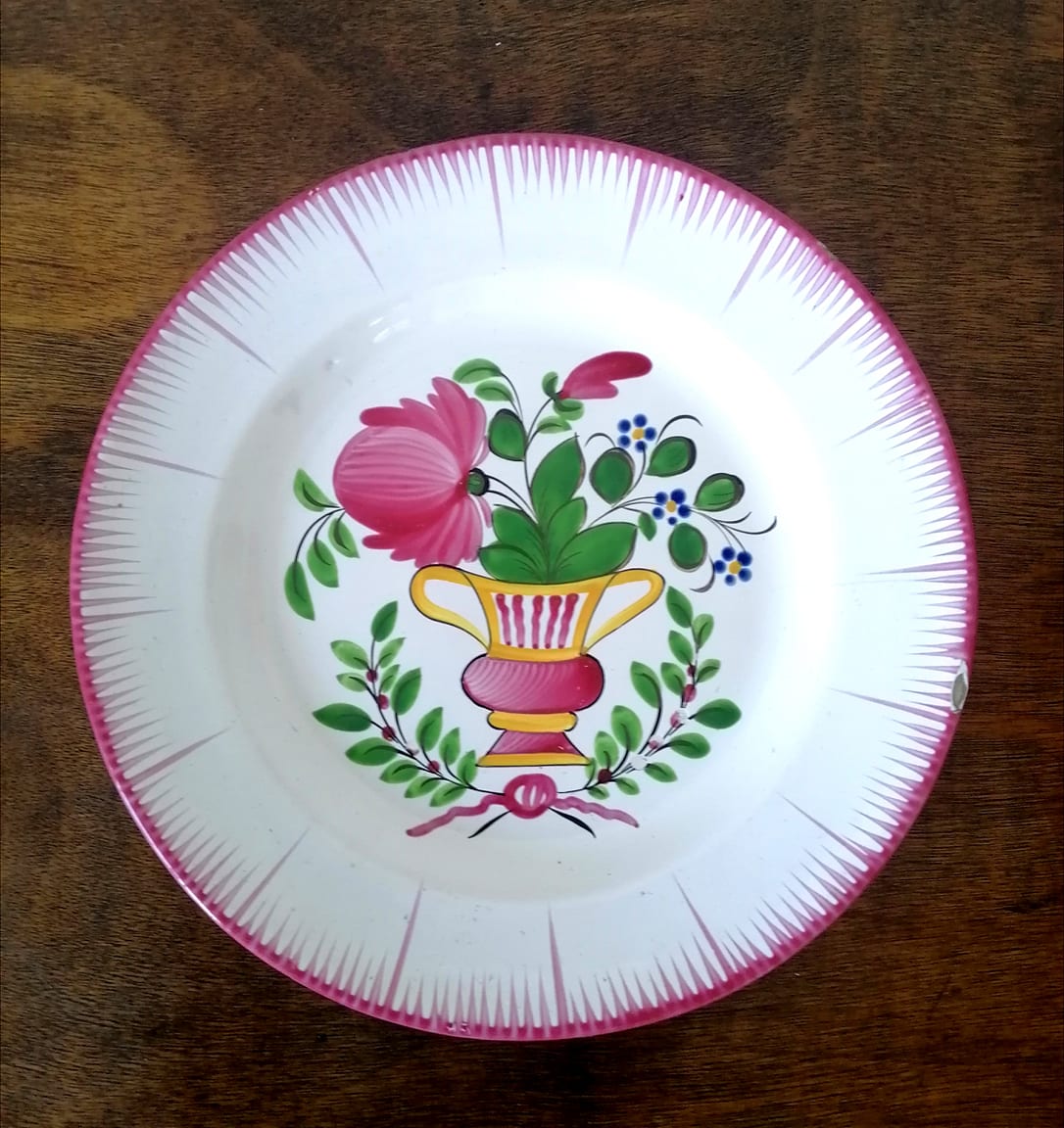 Pair of earthenware plates Les Islettes XIXth century