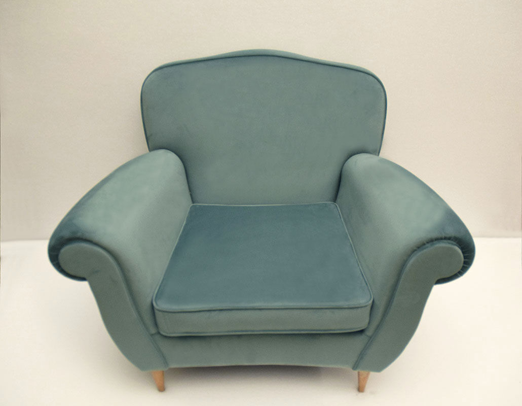 Armchair in velvet 1950s