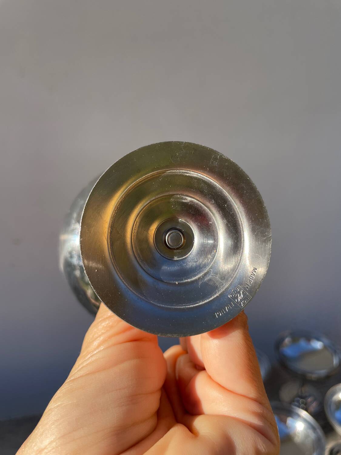 6 Rémy Letang stainless steel cups