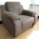 Fauteuil seventies en velours côtelé marron