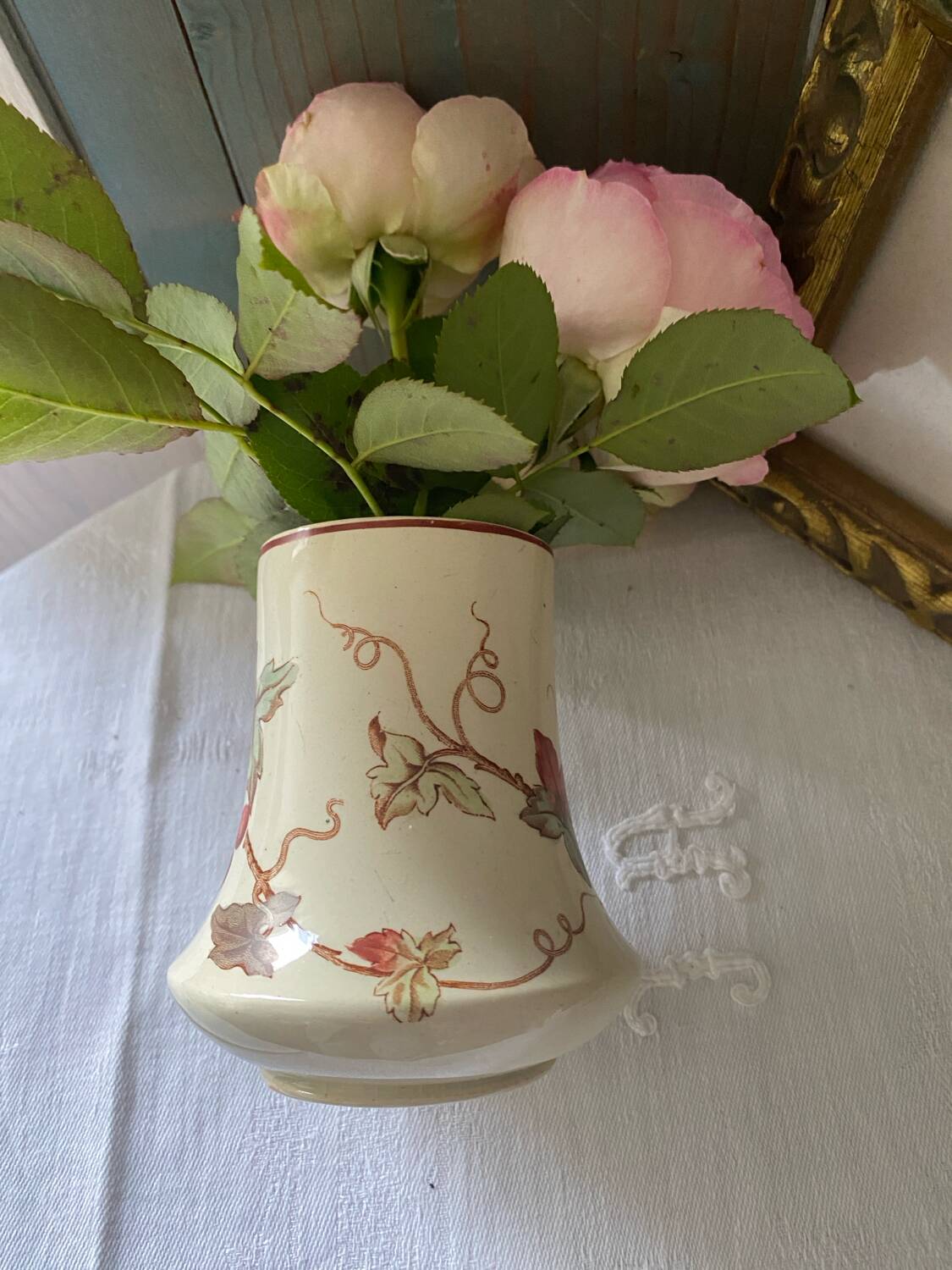 Small polychrome earthenware vase KG Lunéville old