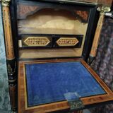 Secrétaire ancien (19ème siècle) en marquèterie de bois précieux