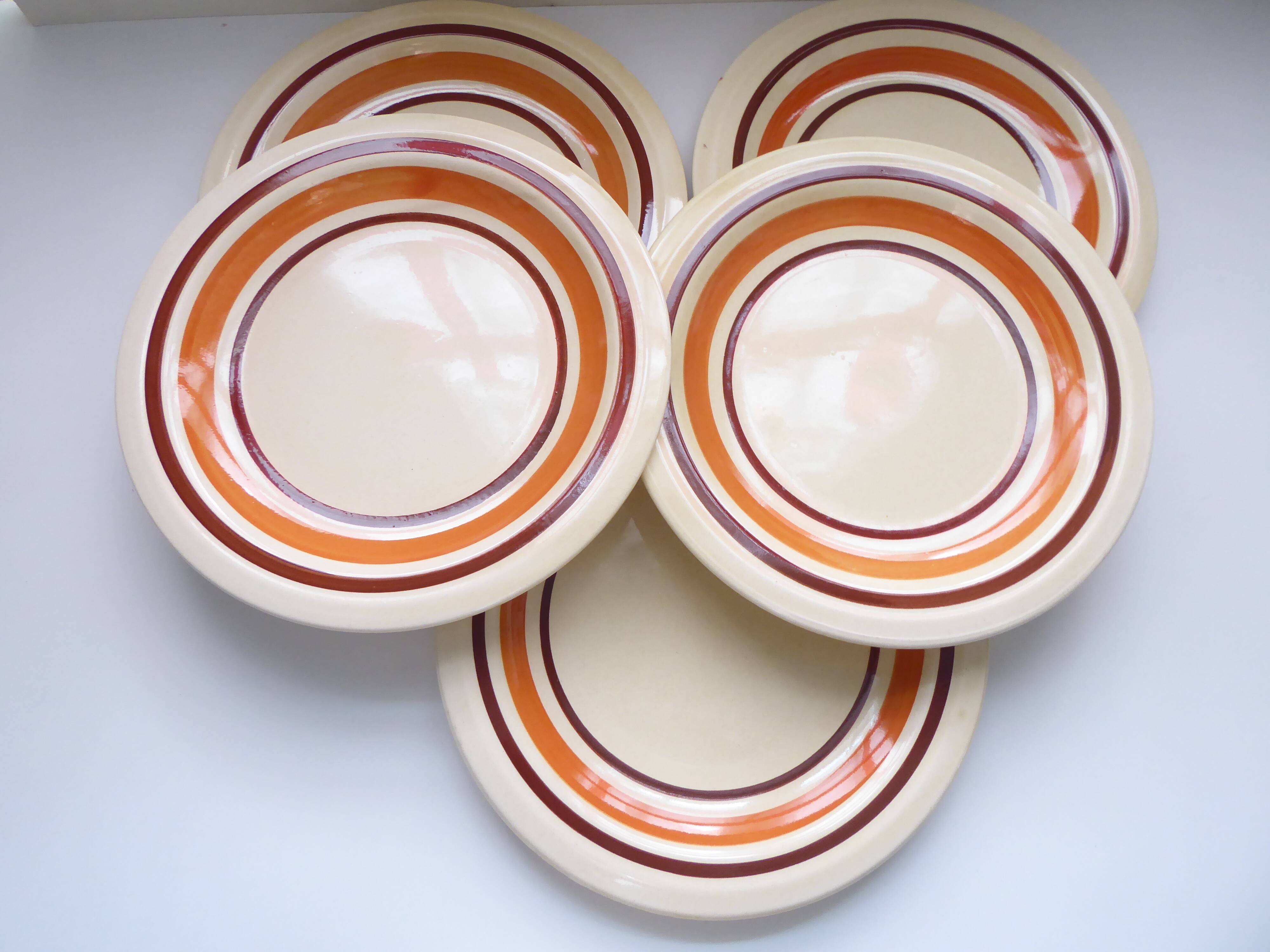 Set of 5 Vintage earthenware dinner plates
