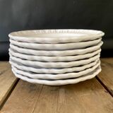 8 assiettes provençales en terre émaillée