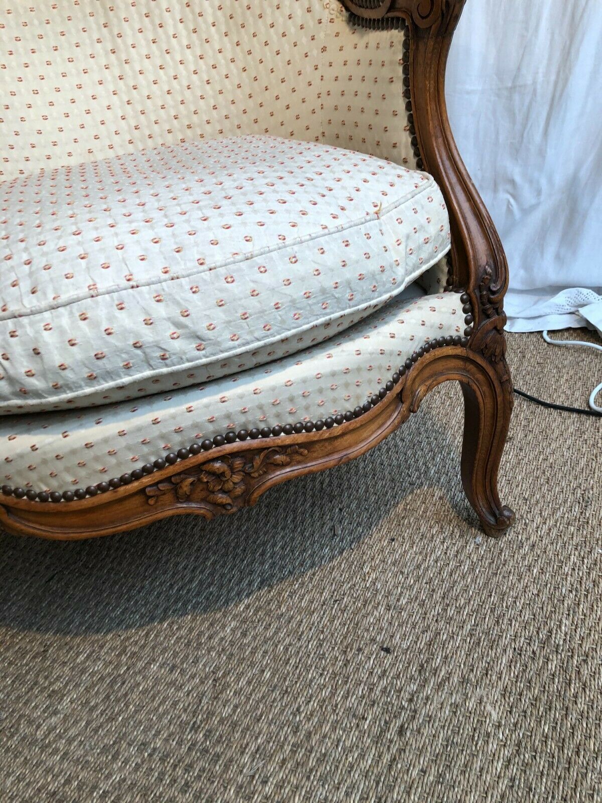 19th century Louis XV-style shepherdess chair