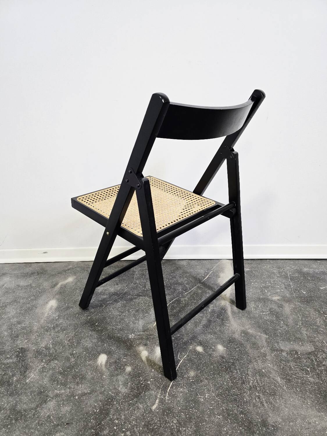 Folding Chair with Cane