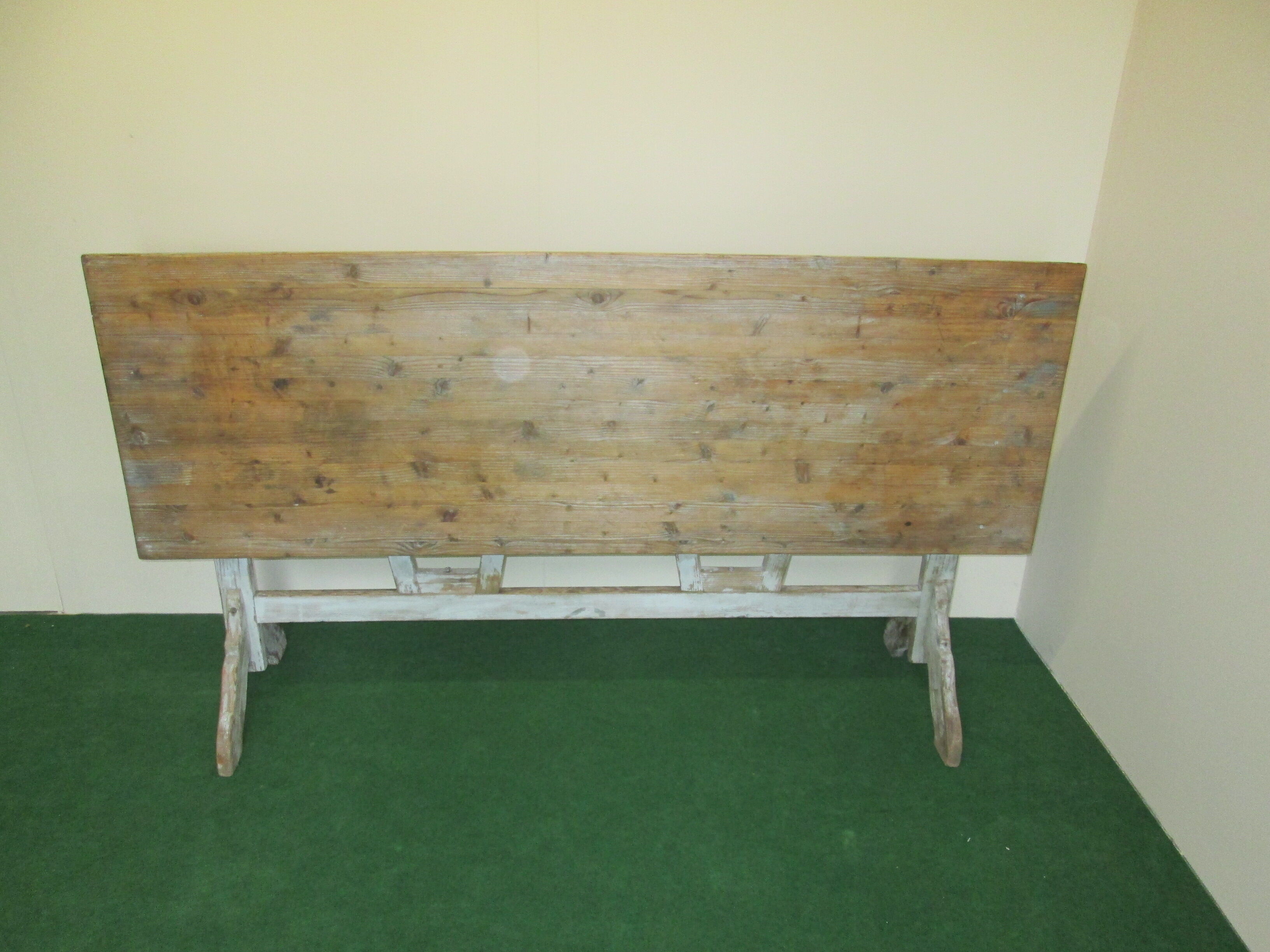 Winemaker in pine table