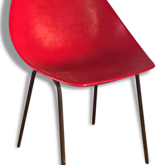 Chaise Coquillage de Pierre Guariche, Meurop, rouge