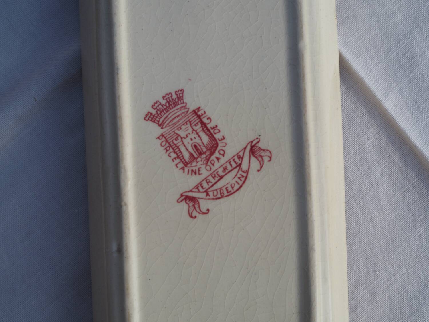 Gien Terre de Fer soap dish