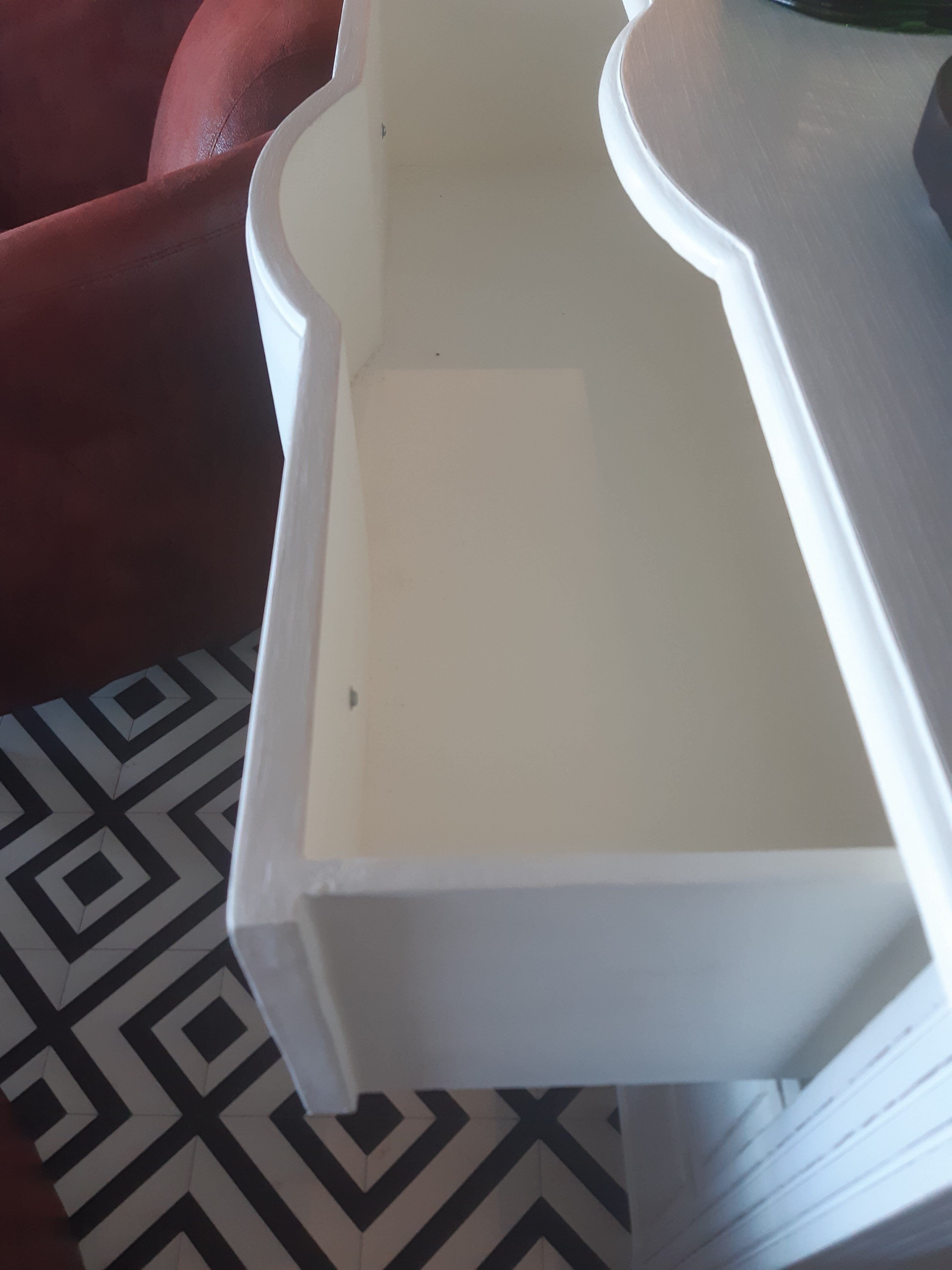 Louis XVI-style chest of drawers