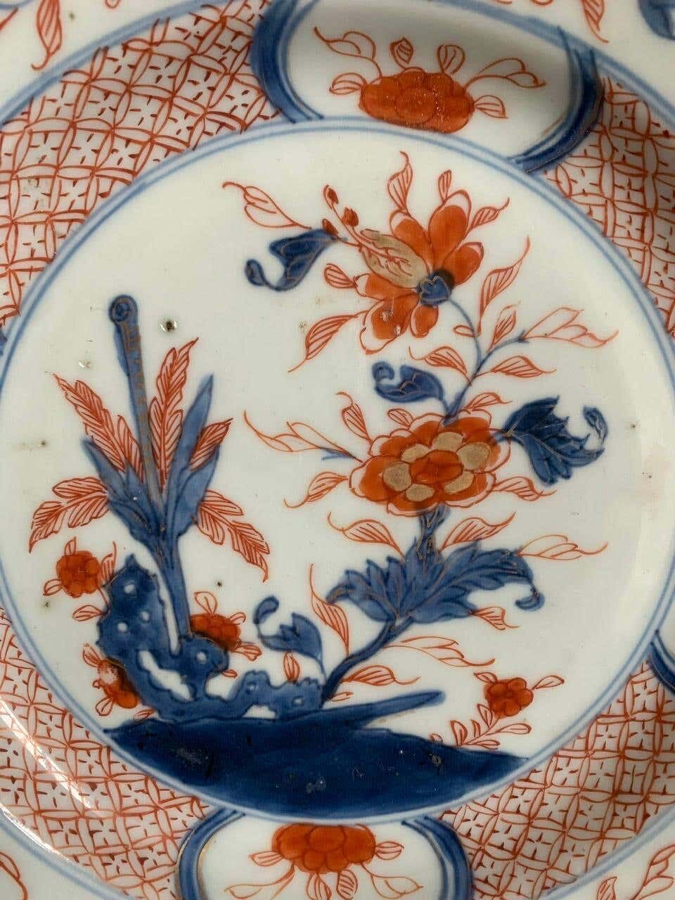Imari Chinese porcelain plate, 19th century