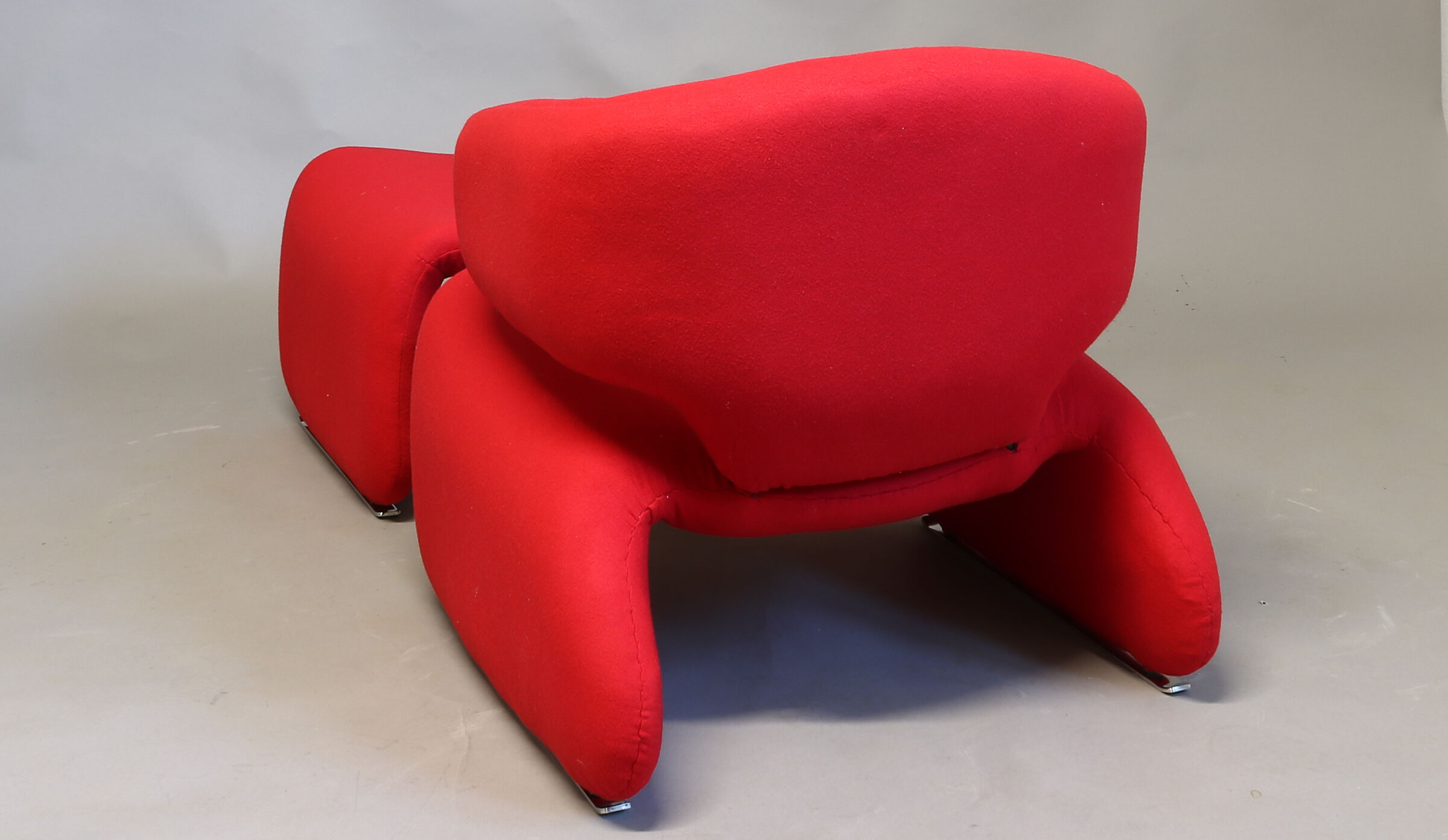 Djinn chair with foot stool by Olivier Mourgue in 1965 for Airborne