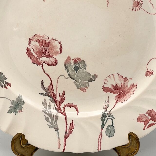 Round poppy dish from Longwy