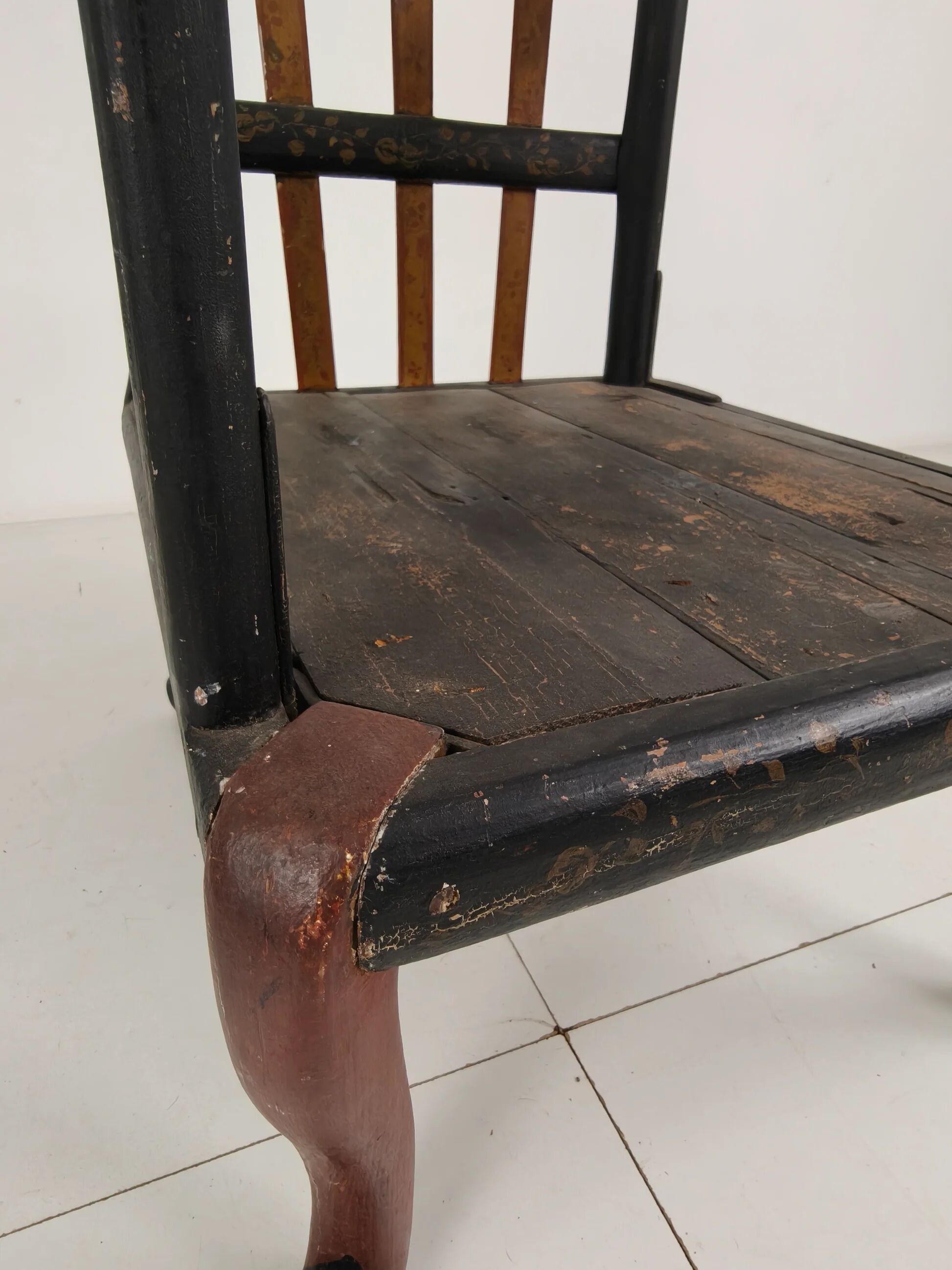 Fauteuil anglais de style chinoiserie vers 1900