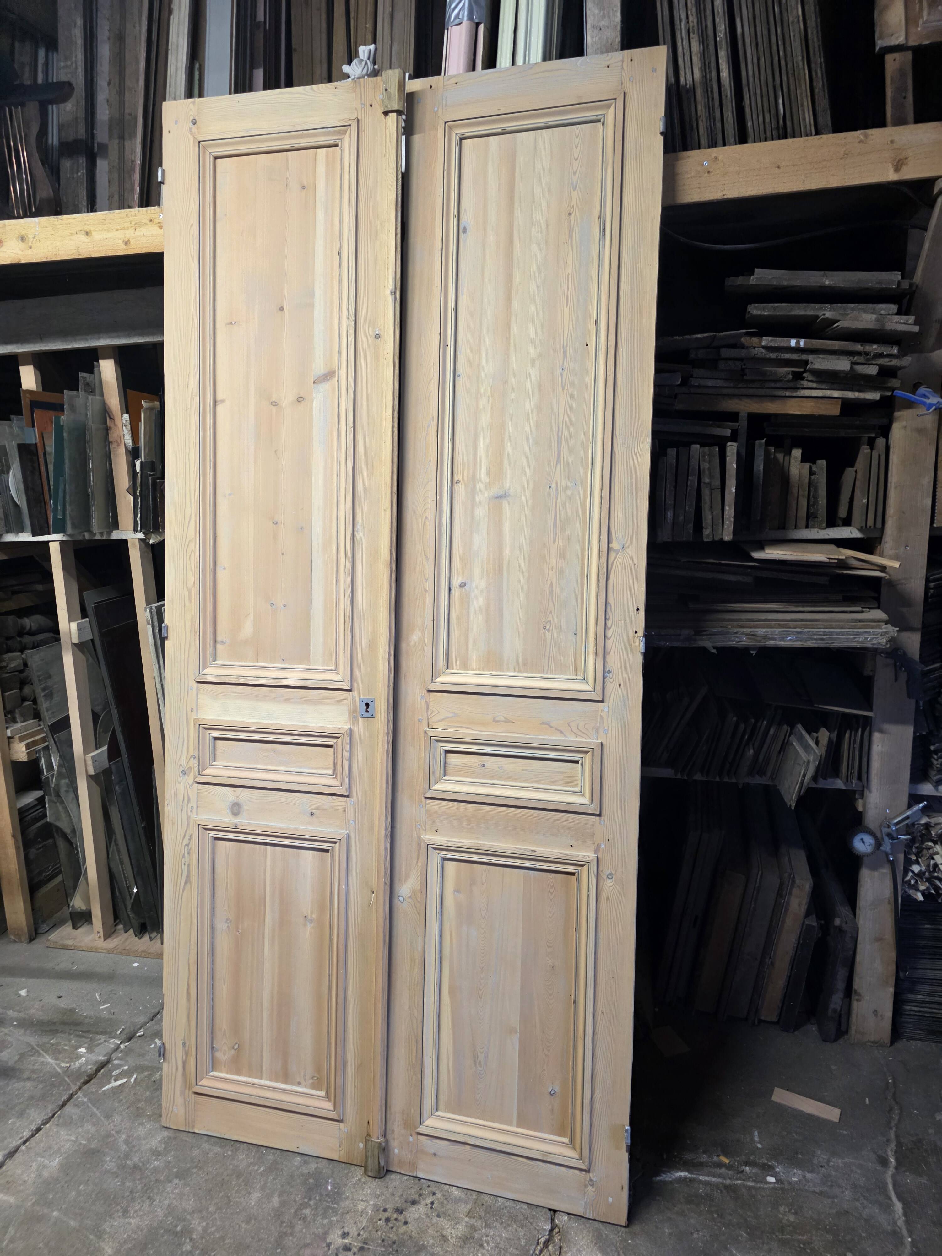 Pair of pine doors from the 19th century.
