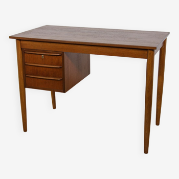 Petit bureau en teck danois du milieu du siècle, années 1960