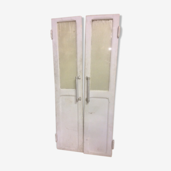 pair of flying bistro door