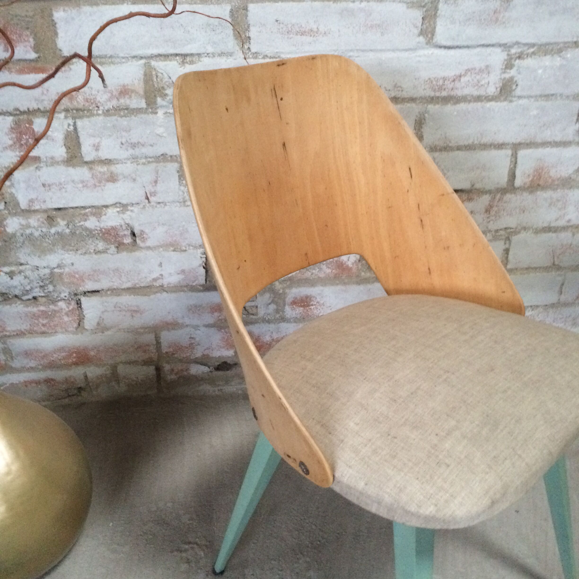 Cocktail chair tonneau