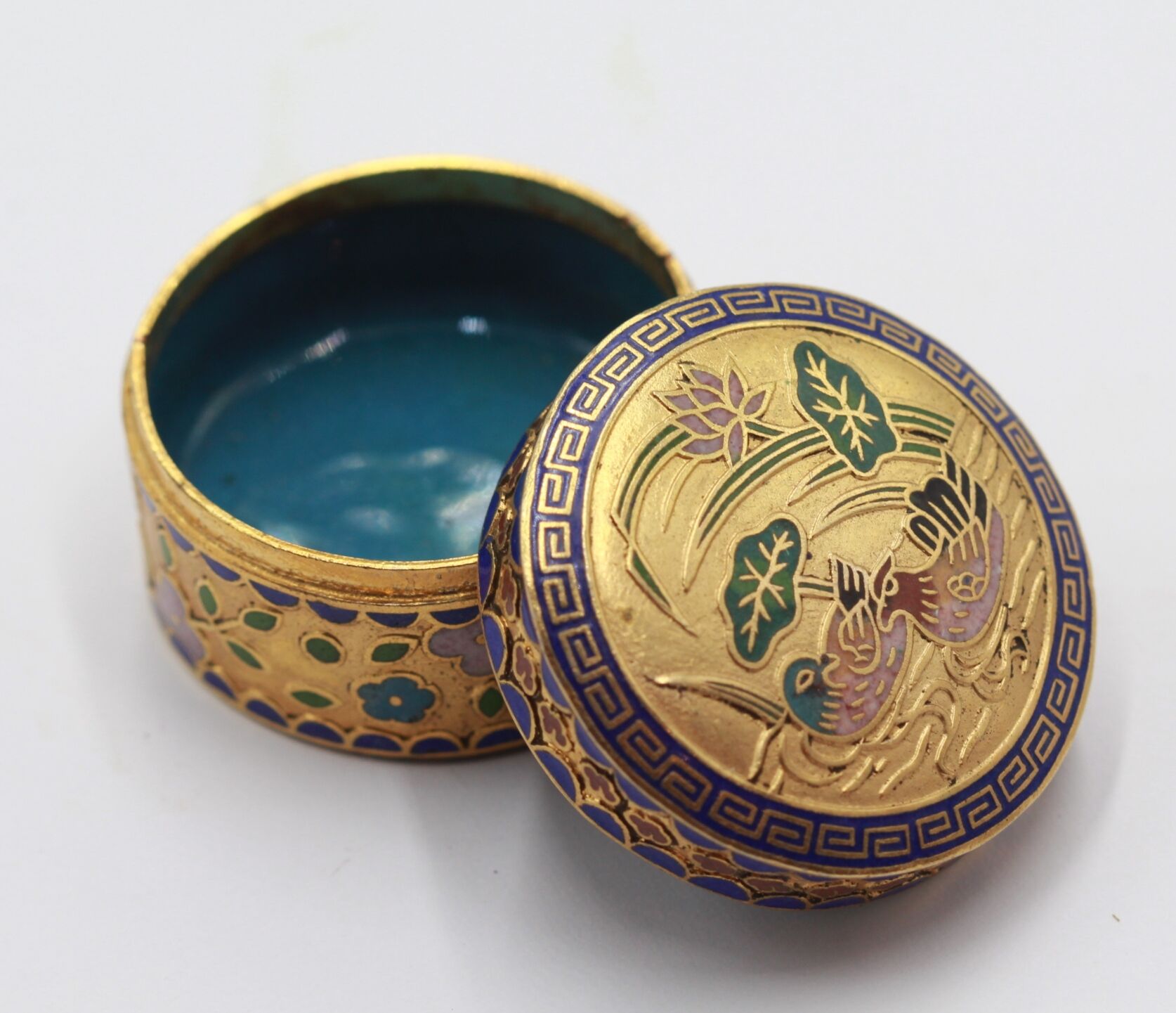 Partitioned Chinese box