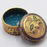 Partitioned Chinese box