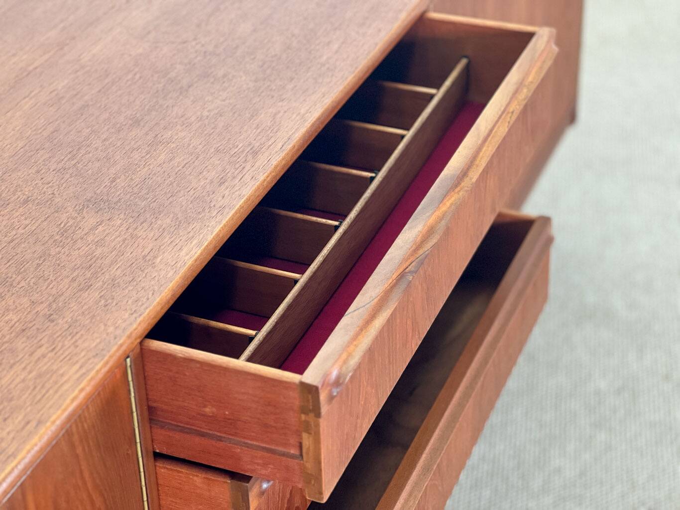 McIntosh Sideboard (Dunbar Collection)