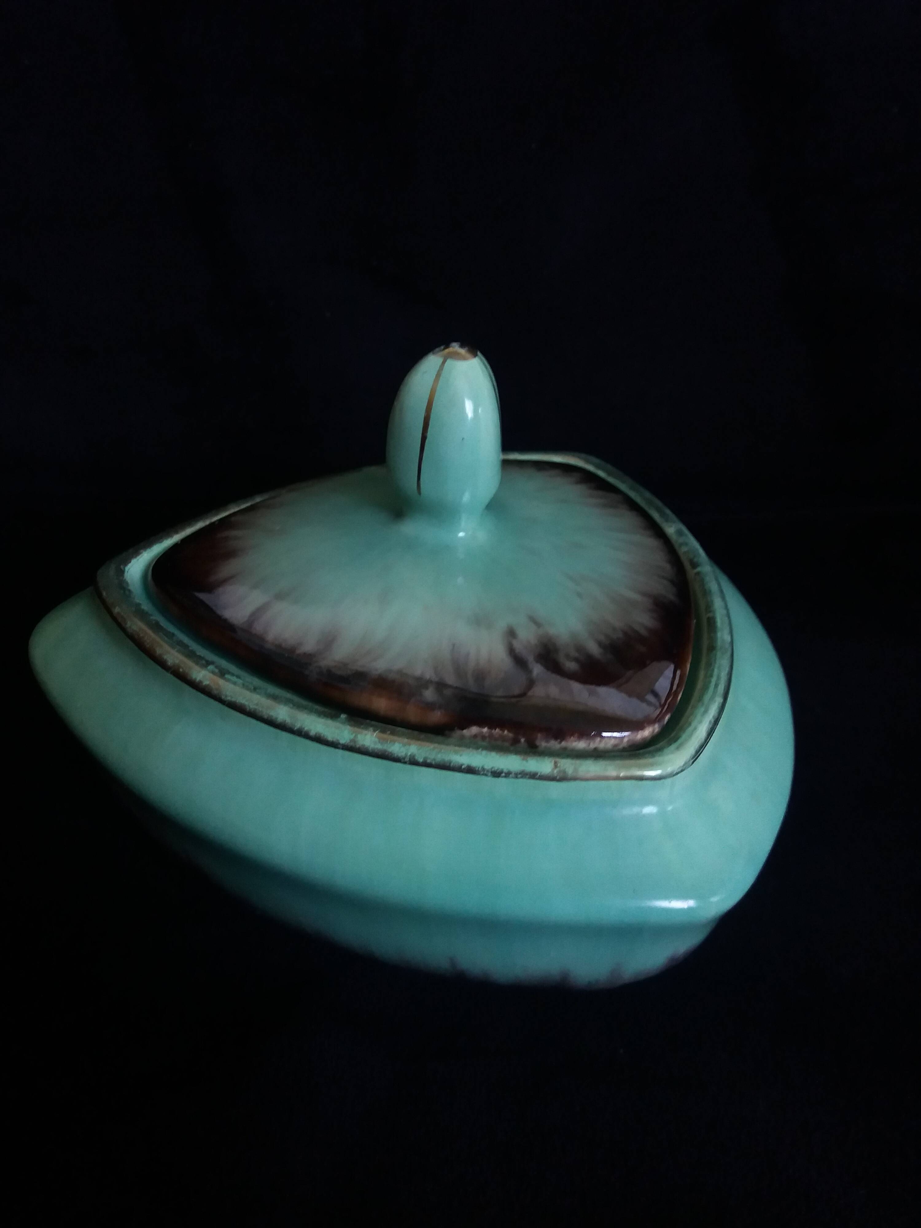 Ceramic sugar bowl/candy dish marked Germany