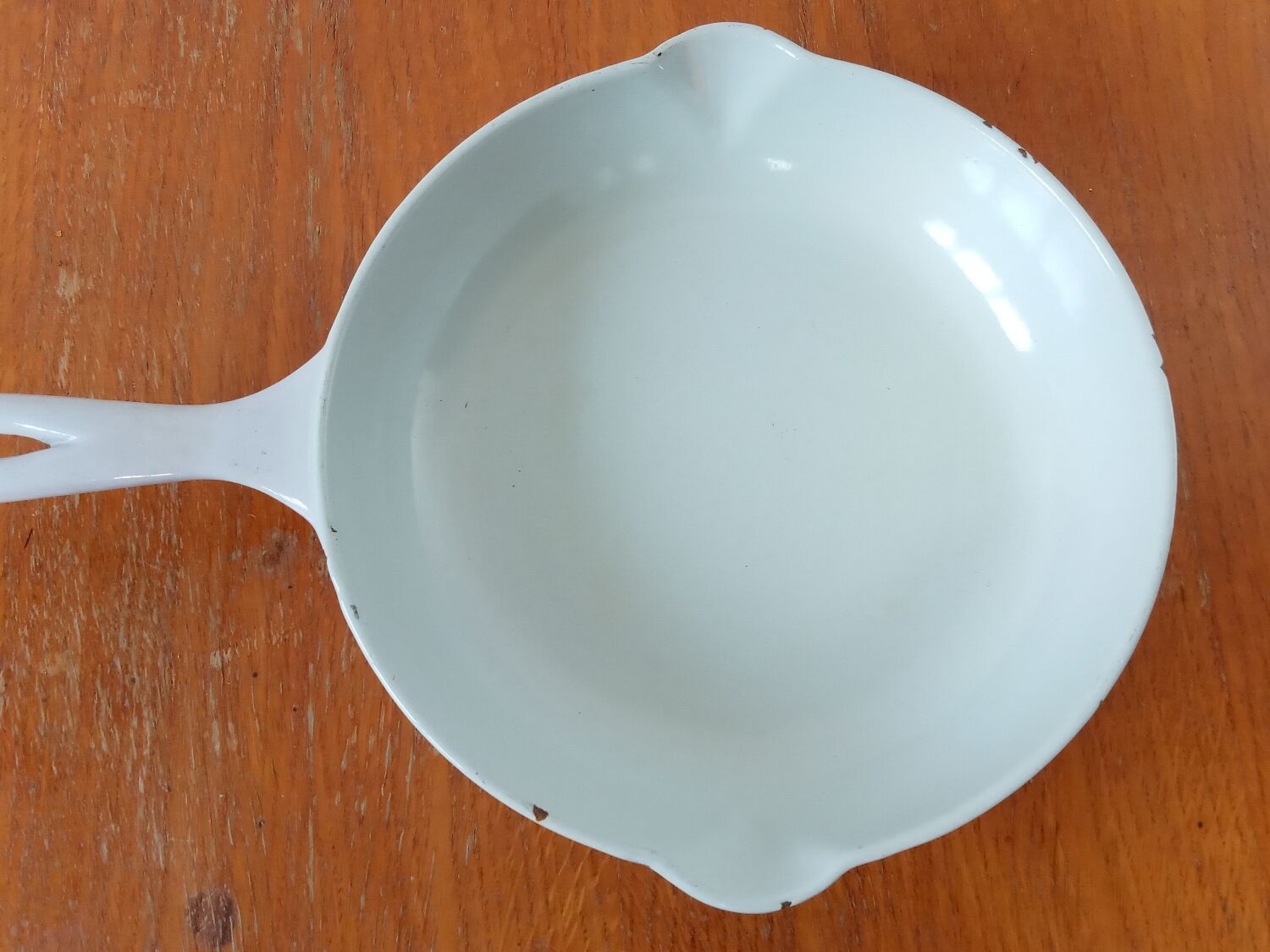 Poele en fonte émaillée Lecreuset années 50