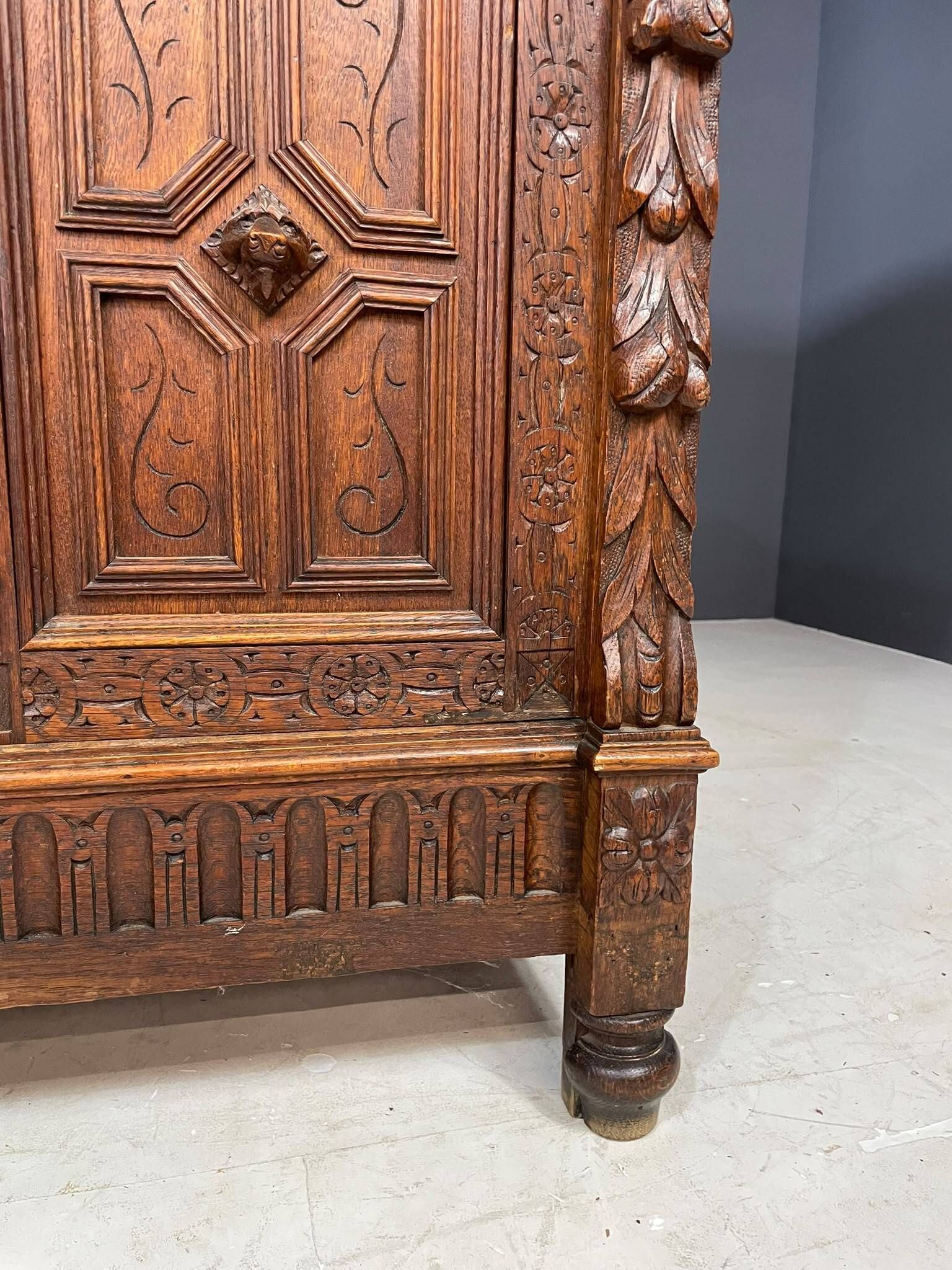 Carved Wooden Cabinet, Ornate Antique Style, 20th Century, European
