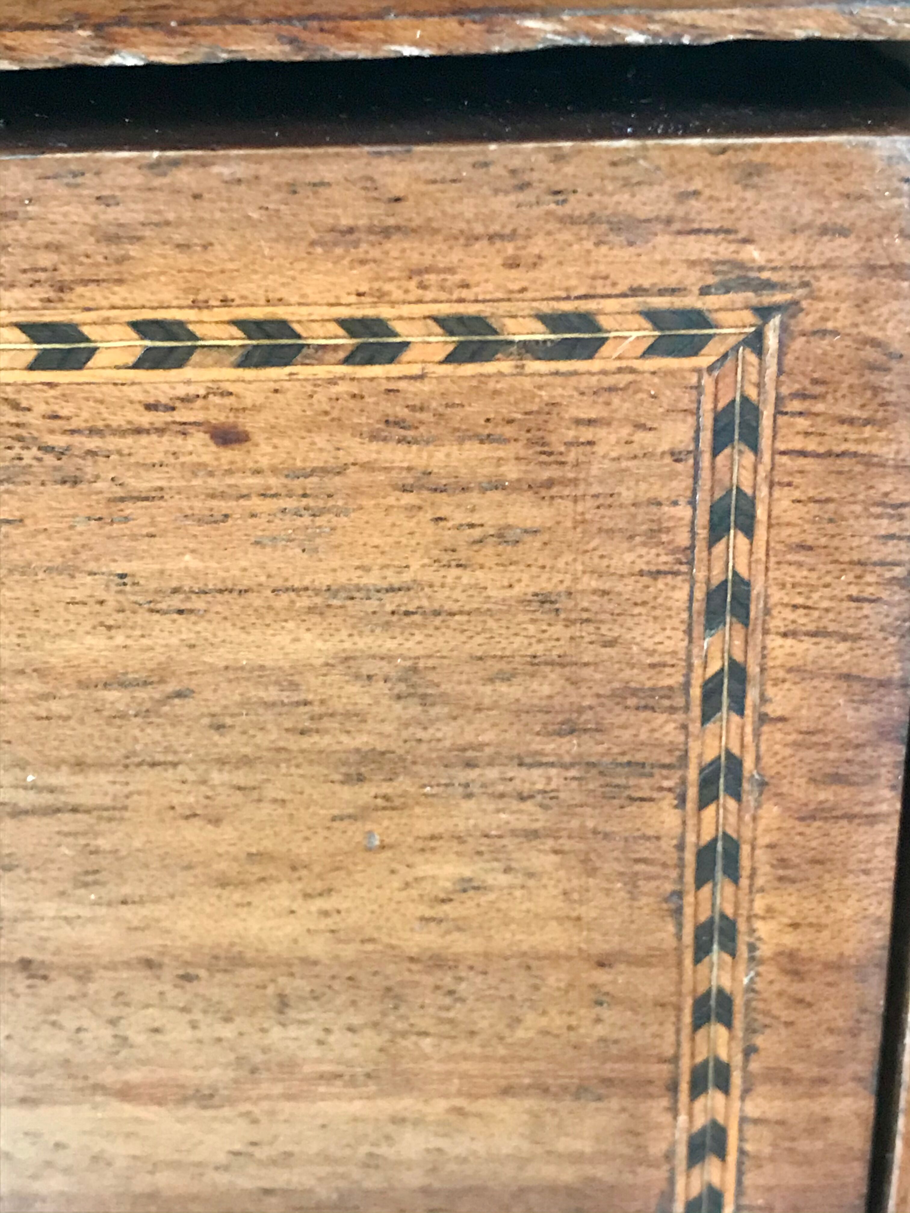 Dresser in rosewood early XXeme