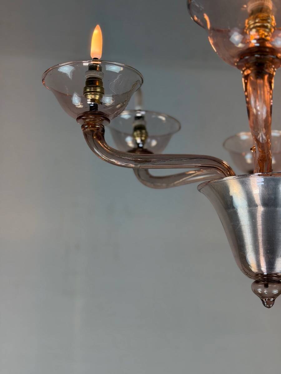 Venetian lustre made of Murano glass in amethyst colour, circa 1920.