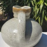 Pitcher Jean Austruy in sandstone