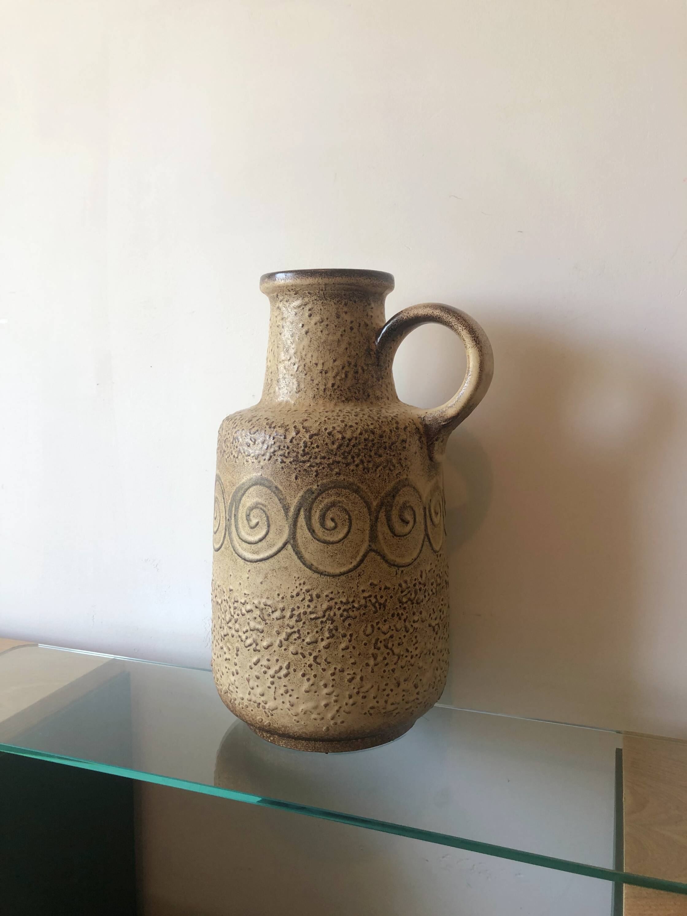 Sandstone pitcher-shaped vase, 70s