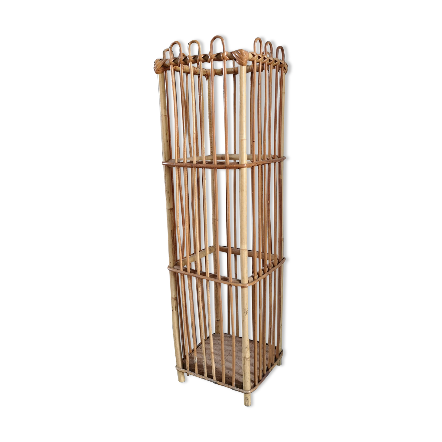 Rattan umbrella holder