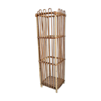 Rattan umbrella holder