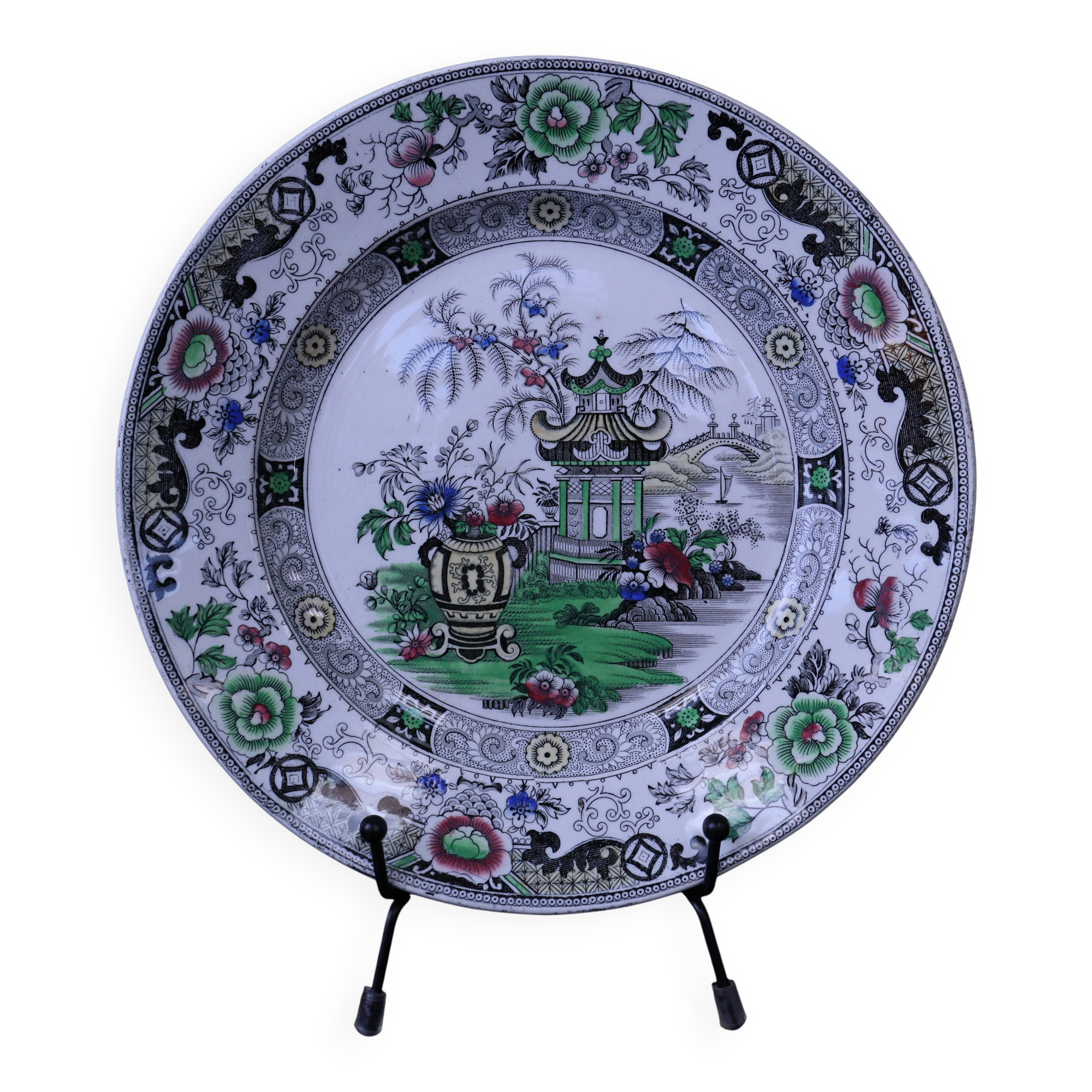 Decorative plate Creil and Montereau - Japanese Polychrome Decor 19th Century