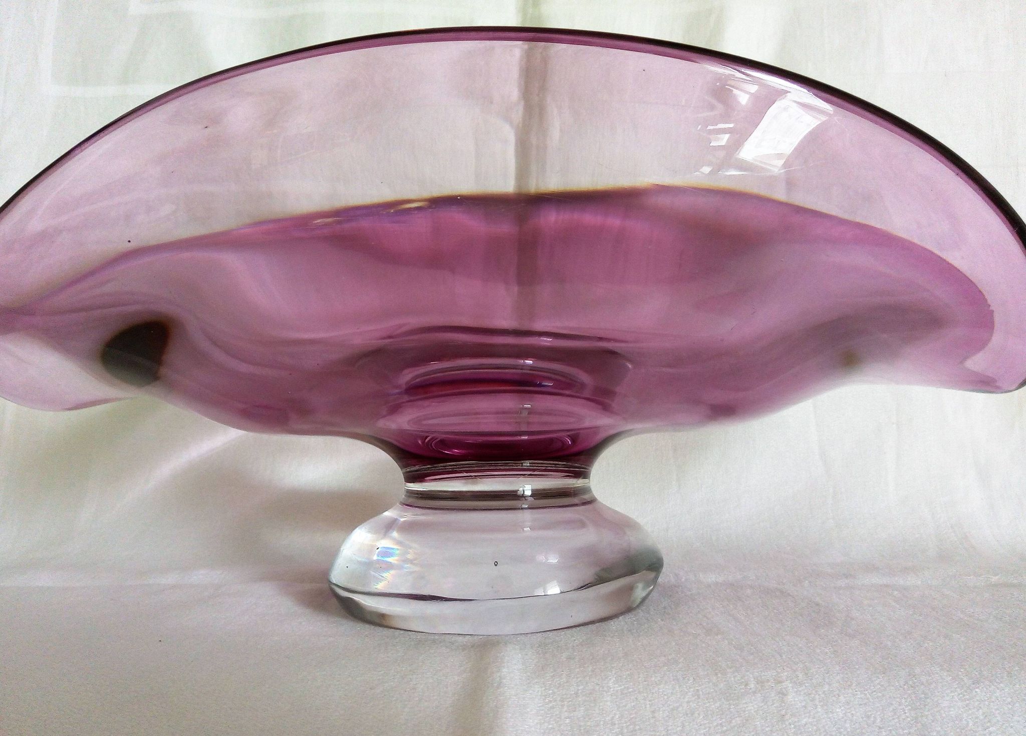 Centre de table sur pied de style Art Déco en cristal épais de Val Saint Lambert, années 1970