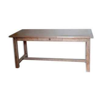 Pear farm table