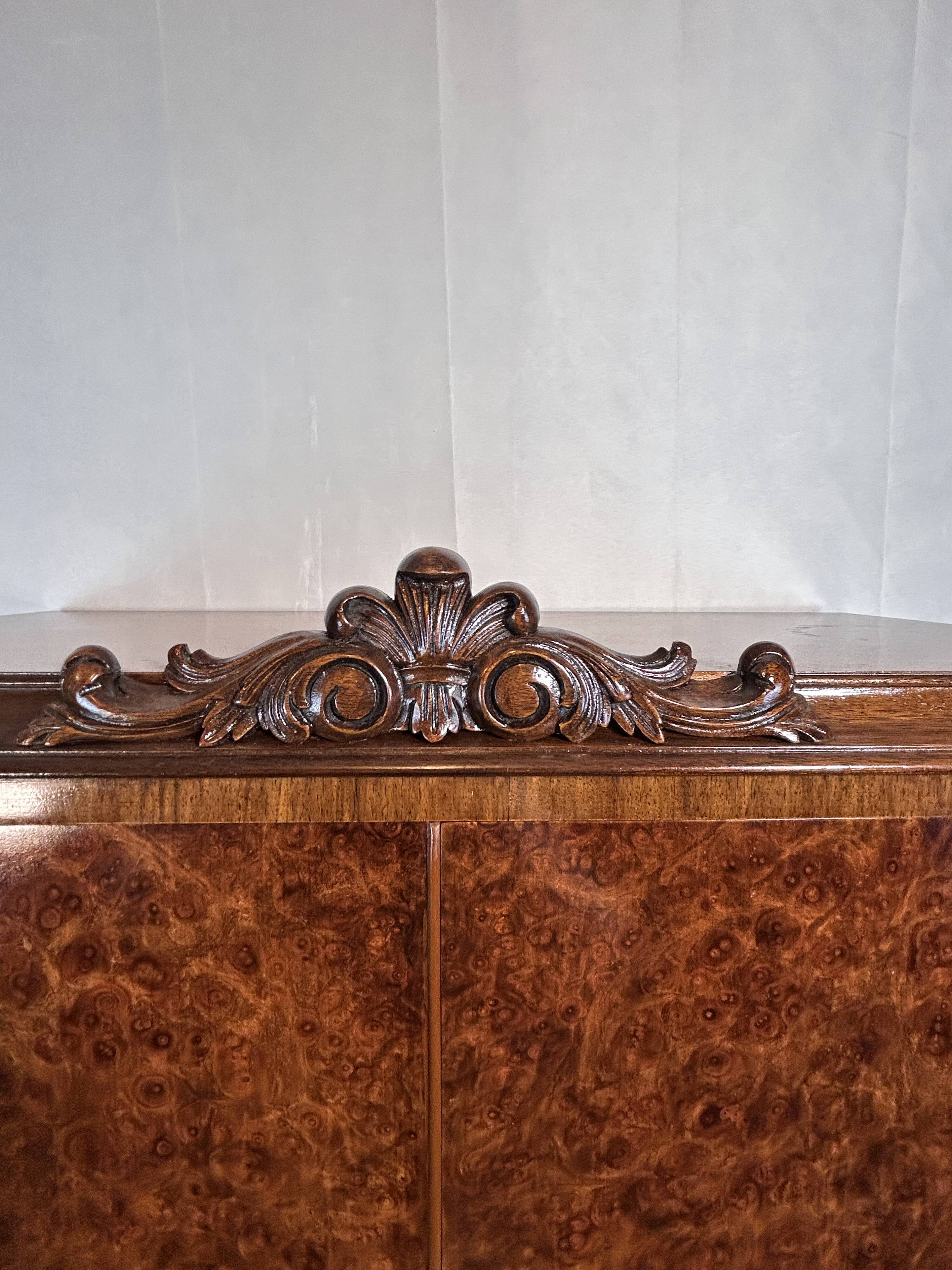 Mid-20th Century Burr Walnut Drinks Cabinet – Art Deco Elegance Meets Queen