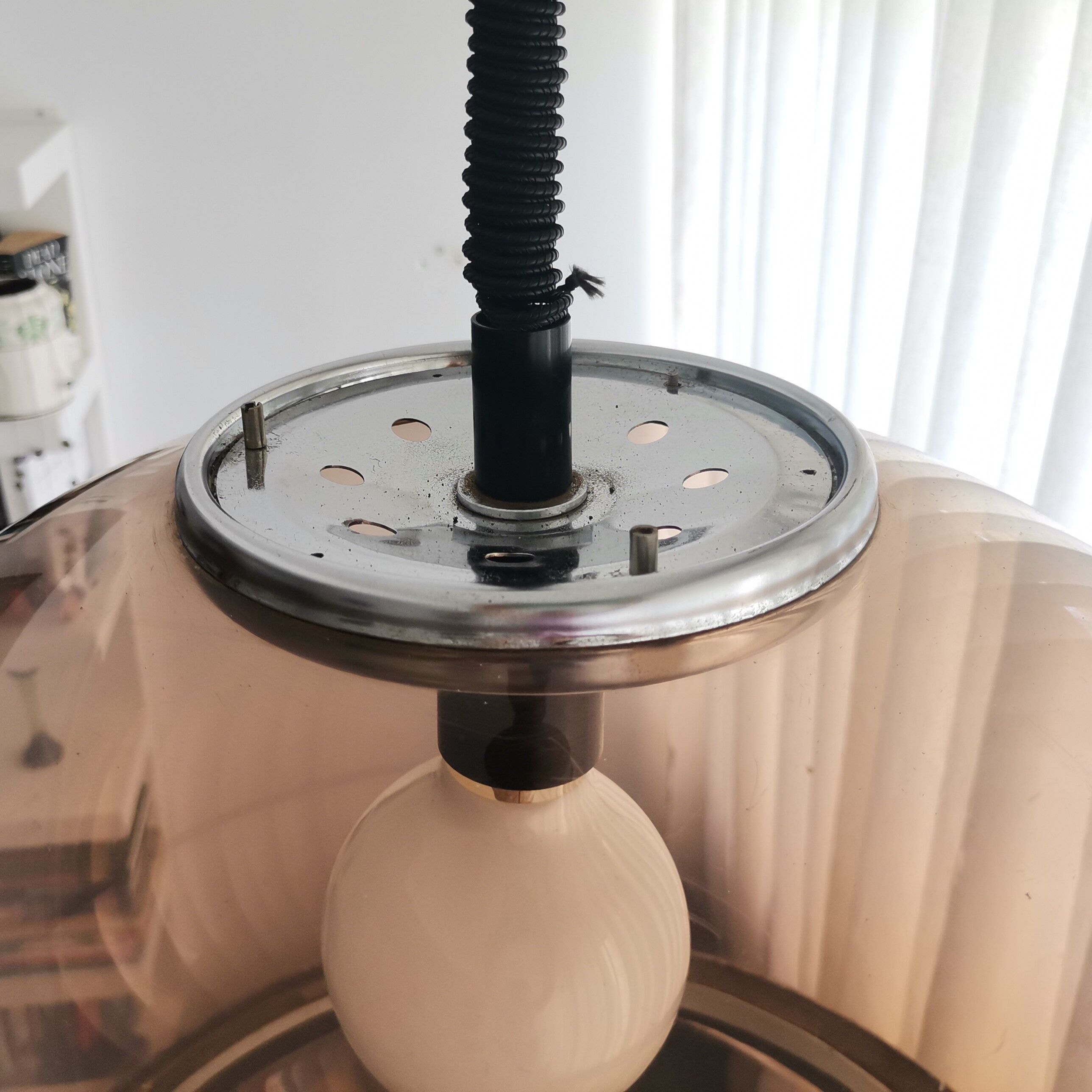 Meblo Guzzini 60s Italian pull down hanging lamp