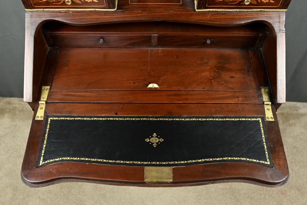 Bureau de dame en palissandre – 2ème partie du XIXe s.