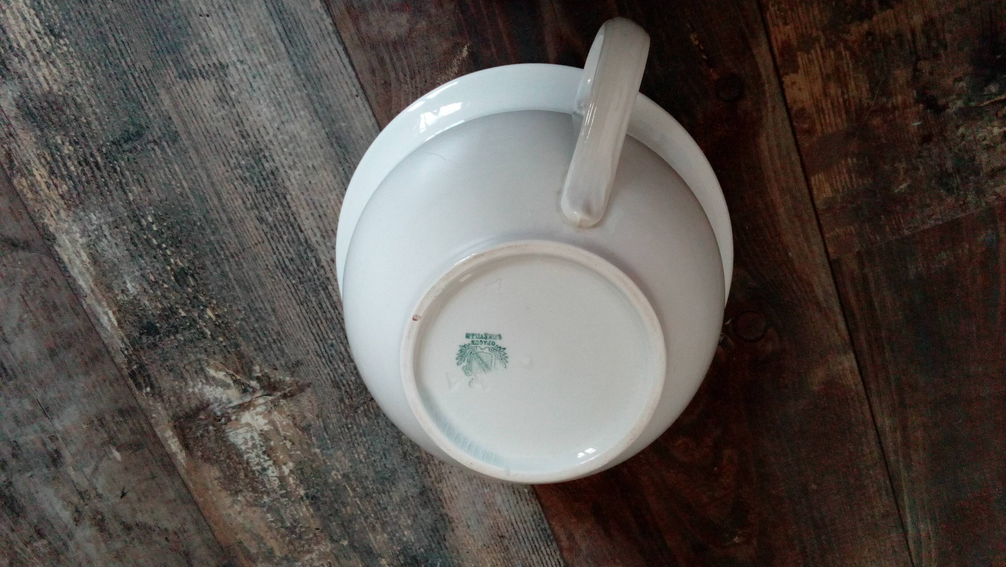 Lunéville blue white pot cache